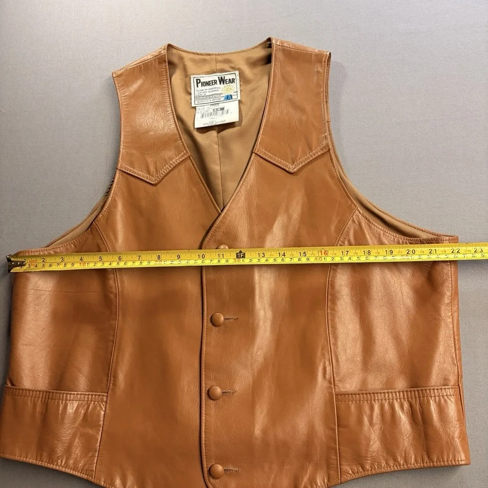 Vintage Pioneer Wear Genuine Leather Western Vest Mens 44 Tan Brown USA Cowboy
